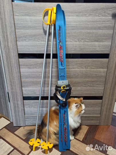 Детские лыжи 100см и палки