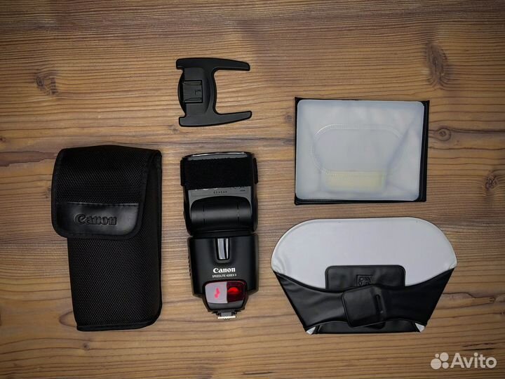 Вспышка Canon Speedlite 430EX II