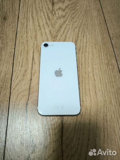 iPhone SE (2020), 64 ГБ