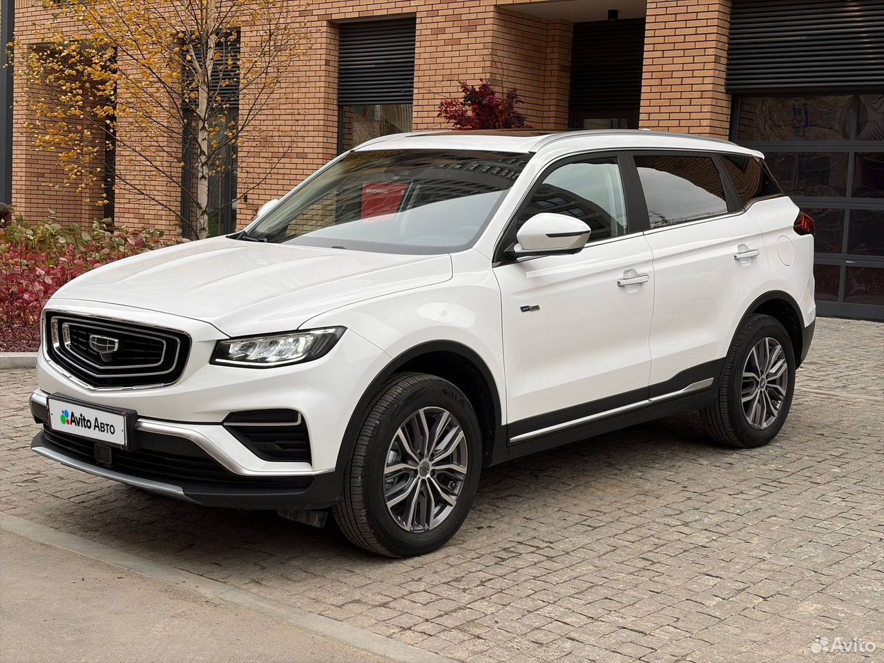 Geely Atlas Pro 1.5 AMT, 2023, 31 250 км купить в Екатеринбурге ...