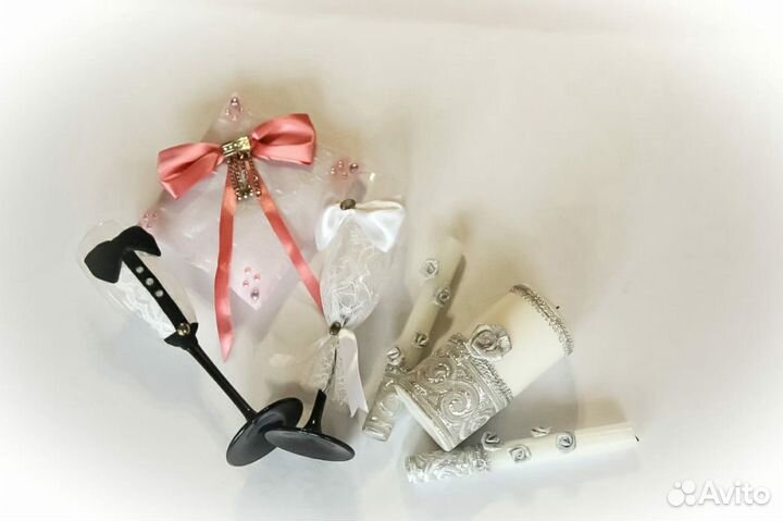 Прекрасные свадебные аксессуары ручной работы