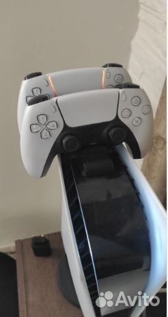Зарядное устройство PS5. Док станция Playtasion 5