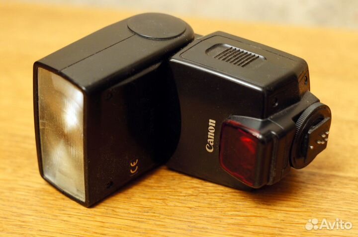 Фотокамеры, объективы, вспышки