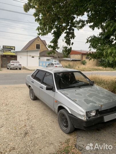 ВАЗ 21099 1.5 МТ, 2001, битый, 250 000 км