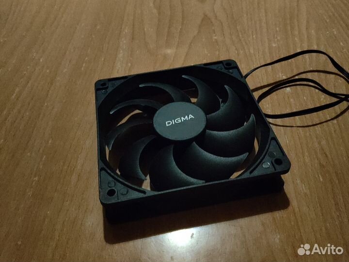 Кулер для корпуса digma 120мм, 3-pin, molex, тихий