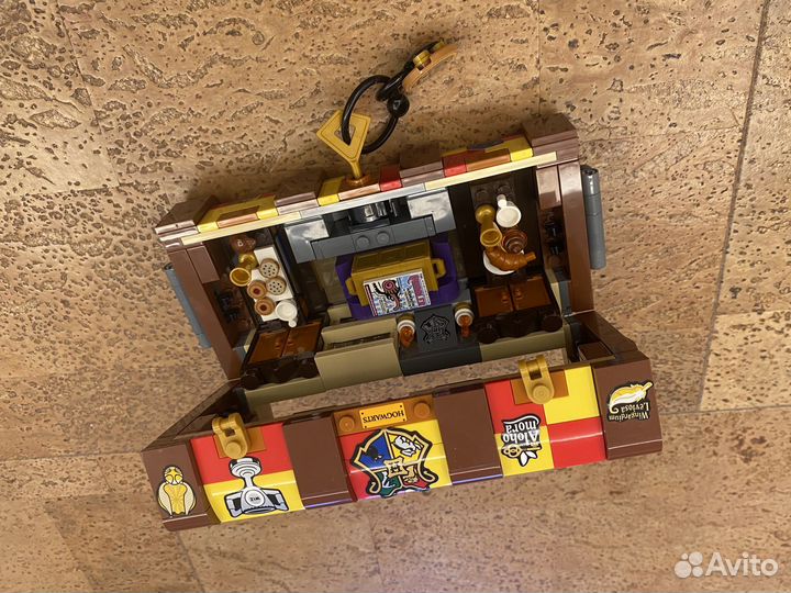 Lego волшебный чемодан Гарри Поттера