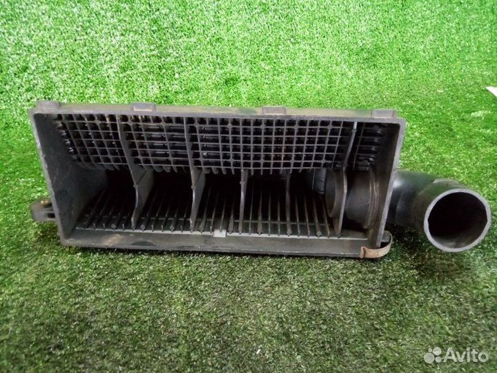 Корпус воздушного фильтра Subaru Impreza GG2 EJ15