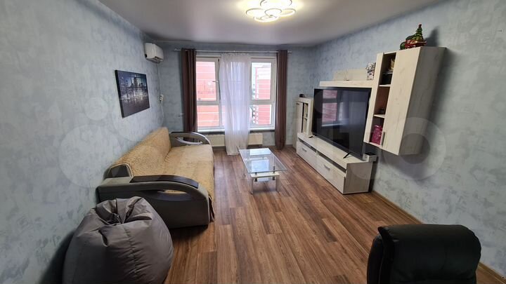 2-к. квартира, 70 м², 20/22 эт.