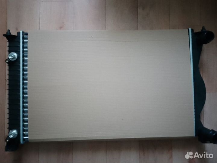Продаю радиатор и фильтр салона