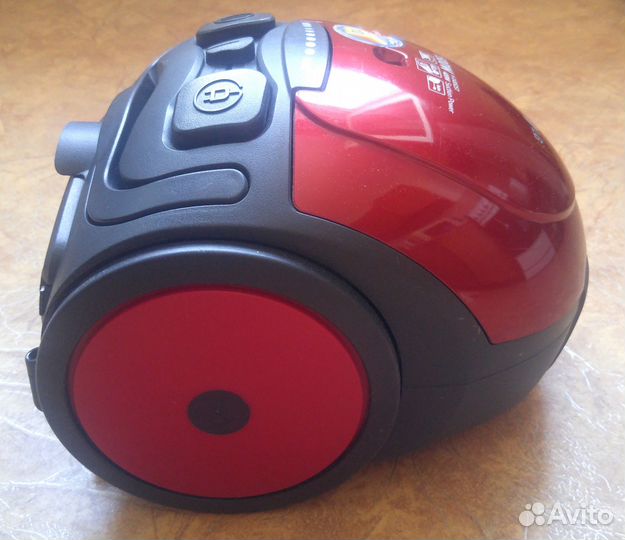 Пылесос LG V-с4b52st (с дополнительным насадками)