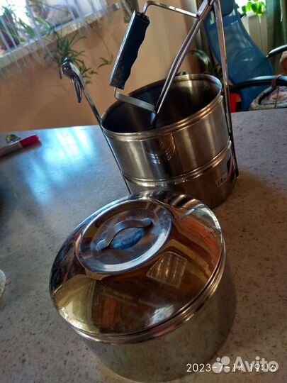 Контейнер для еды 3х секционный