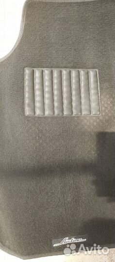 Автомобильные коврики