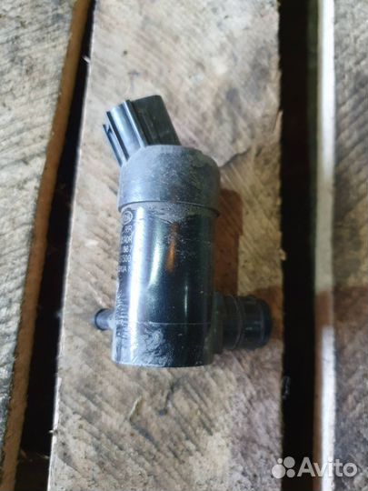 Насос омывателя лобового стекла Kia K5 DL3 G4NA