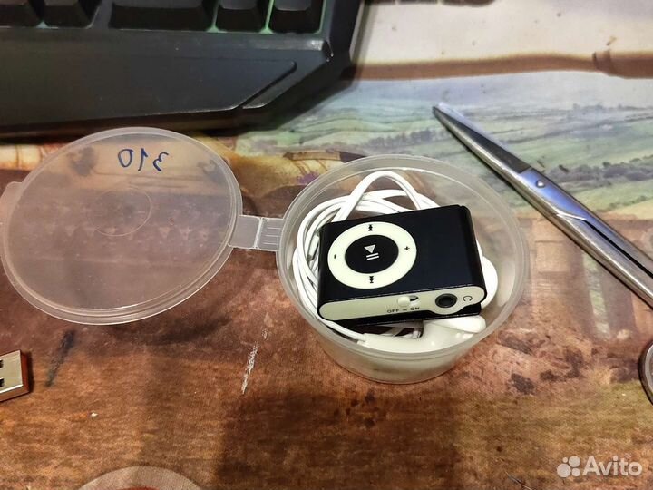 Mp3 плеер-брелок с динамиком