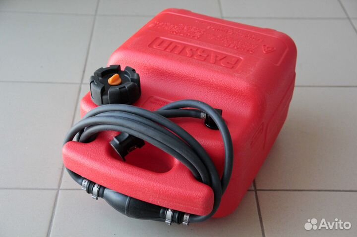 Топливный бак 9 л