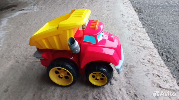 Игрушка грузовик