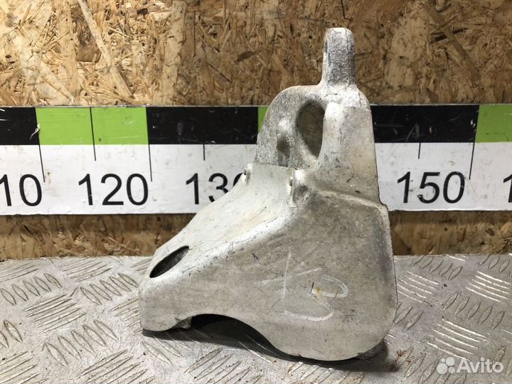 Кронштейн двигателя Bmw X3 e83 2004-2010