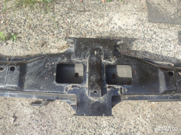 Балка задняя mazda 323