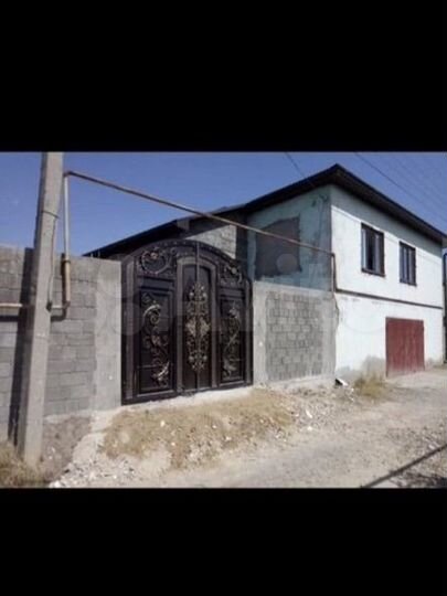 Дом 160 м² на участке 8 сот.