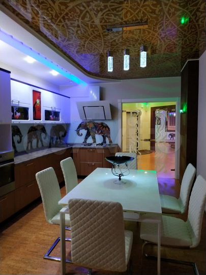 2-к. квартира, 120 м², 1/5 эт.