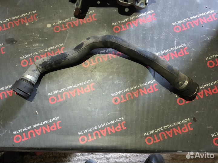 Патрубок радиатора Ауди А4 Б8 Audi