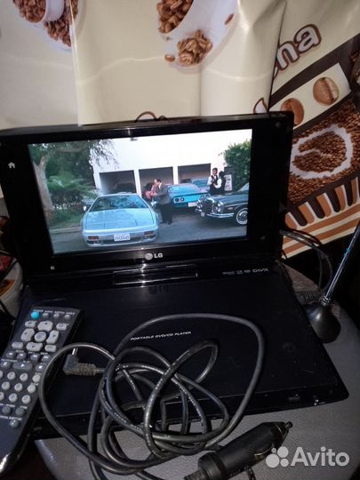 Портативный DVD,CD видеопроигр