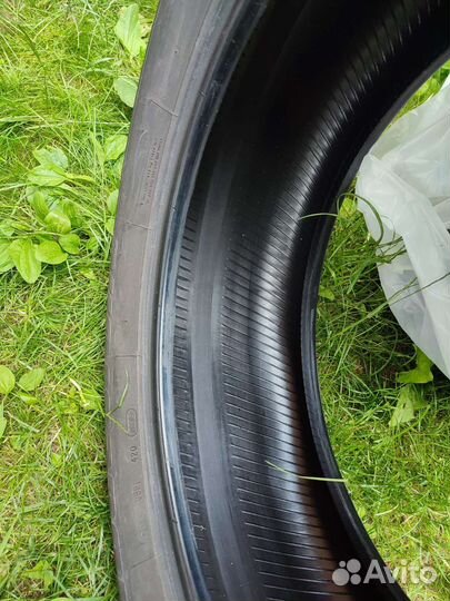 Bridgestone Dueler H/L 422 Ecopia 245/55 R19 103T