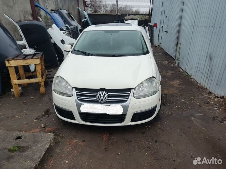 Авто в разборе VW Jetta V