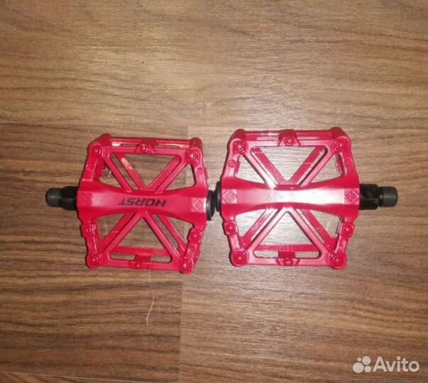 Педали и ручка тормоза для велосипеда