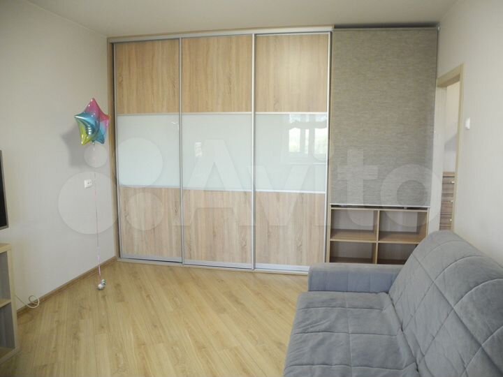 2-к. квартира, 55 м², 9/9 эт.