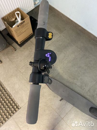 Электросамокат бу ninebot E22