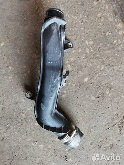 Патрубок интеркулера для Volkswagen Passat B6