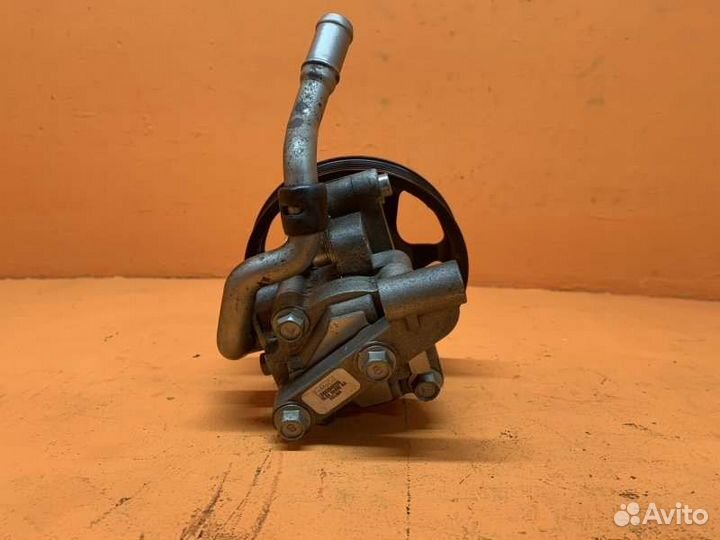 Насос гидроусилителя руля Ford Escape 3.0 2007
