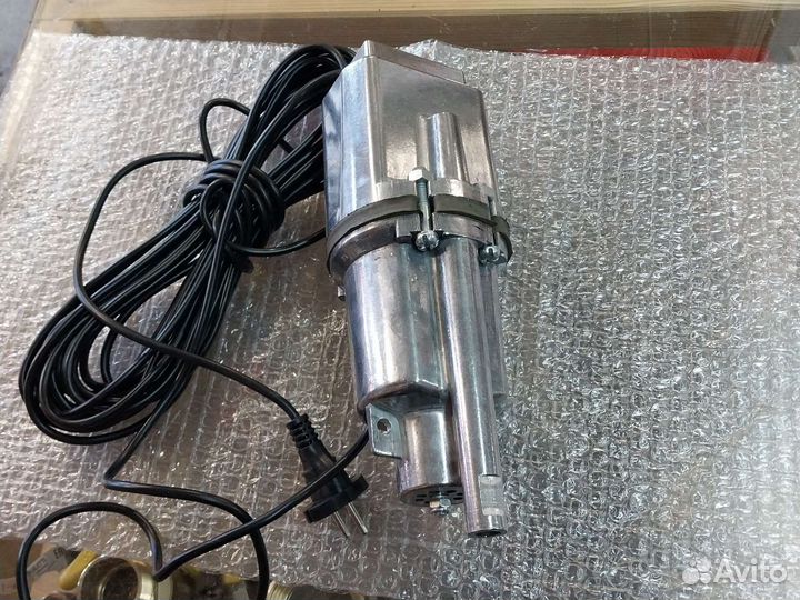 Насос погружной вибрационный верхний забор