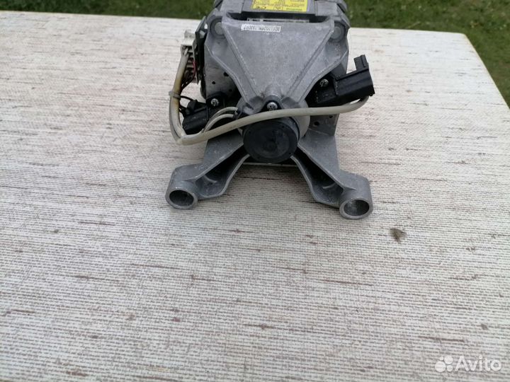 Мотор от стиральной машины