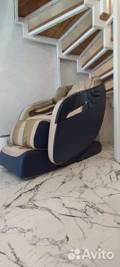 Массажное кресло Rovos 657