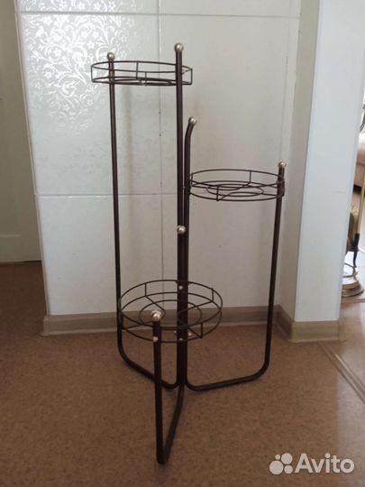 Подставка пьедестал для цветов