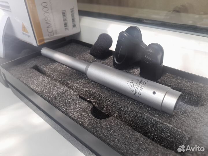 Аренда измерительного микрофона Behringer ECM8000