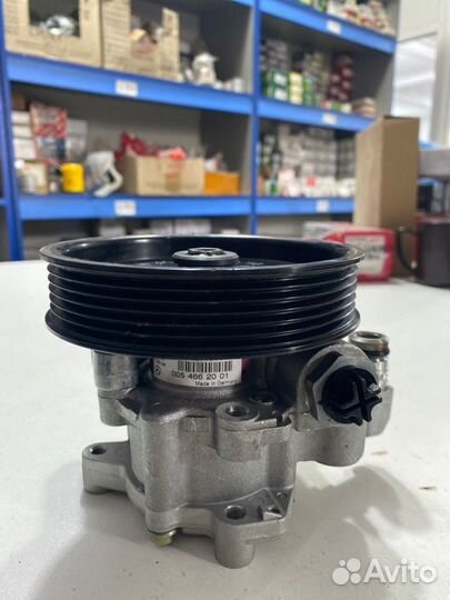 Насос гидроусилителя руля Mercedes-Benz S-Class