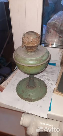 Керосиновая лампа со стёклами