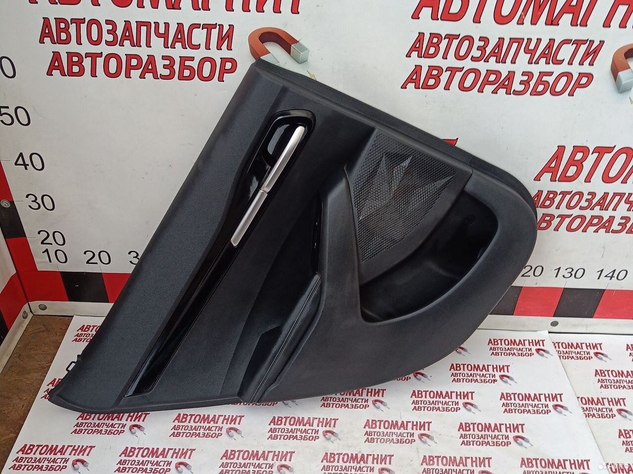 Обшивка двери задней левой Киа Селтос 19-н.в