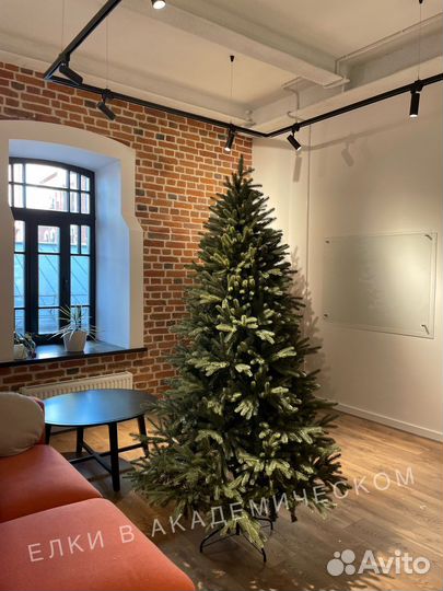 Елка искусственная