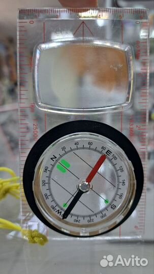 Компас планшетный (прямоугольная лупа)