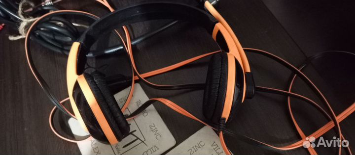 Монитор Philips 23.6