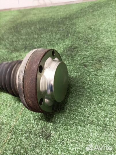 Полуось задняя Audi Q7 2005