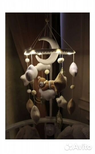 Мобиль на кроватку из фетра