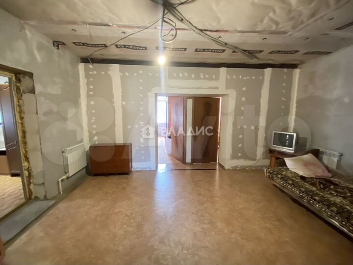 Дом 255,3 м² на участке 23 сот.