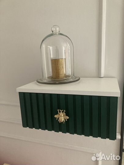 Консоль с ящиком подвесная