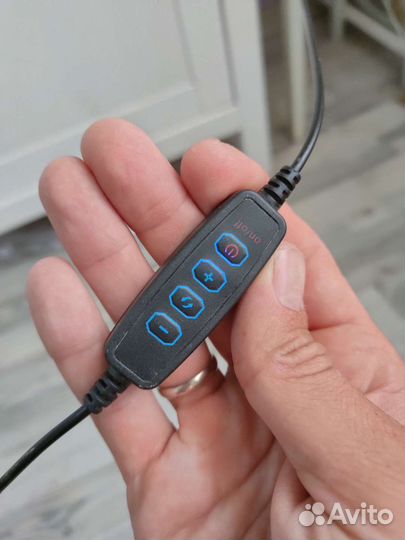 Кольцевая лампа со штативом