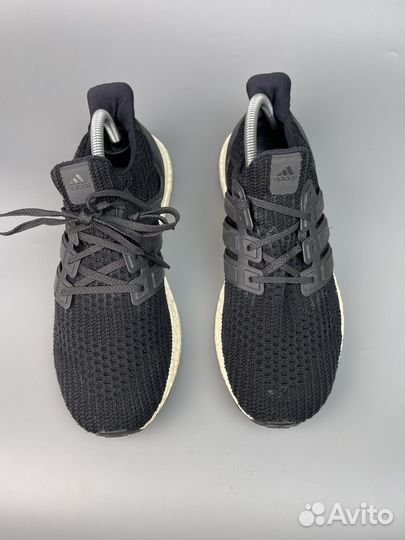 Кроссовки Adidas Ultraboost размер 42,5 оригинал